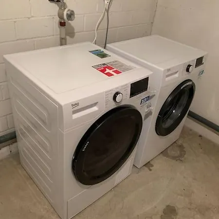 Helle Gemuetliche Mit 3 Und Terrasse, 80m2 Apartmán *